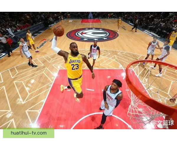 湖人力求复仇雷霆 詹姆斯与戴维斯联手抗衡亚历山大三杀梦想